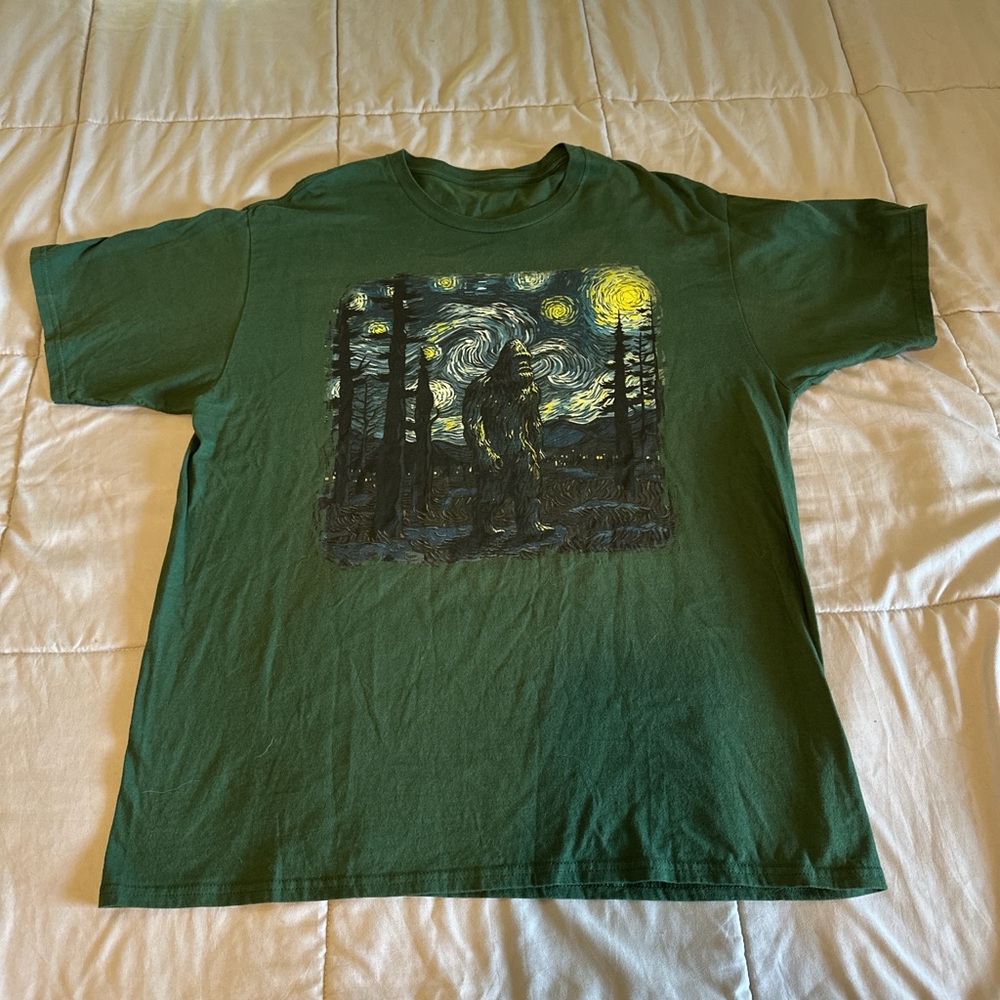 Forest Green Graphic Tee - Short Sleeve